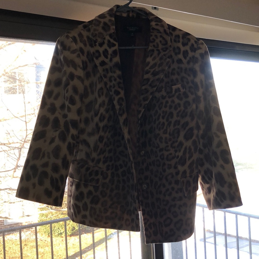 Women’s cheetah Suit Jacket